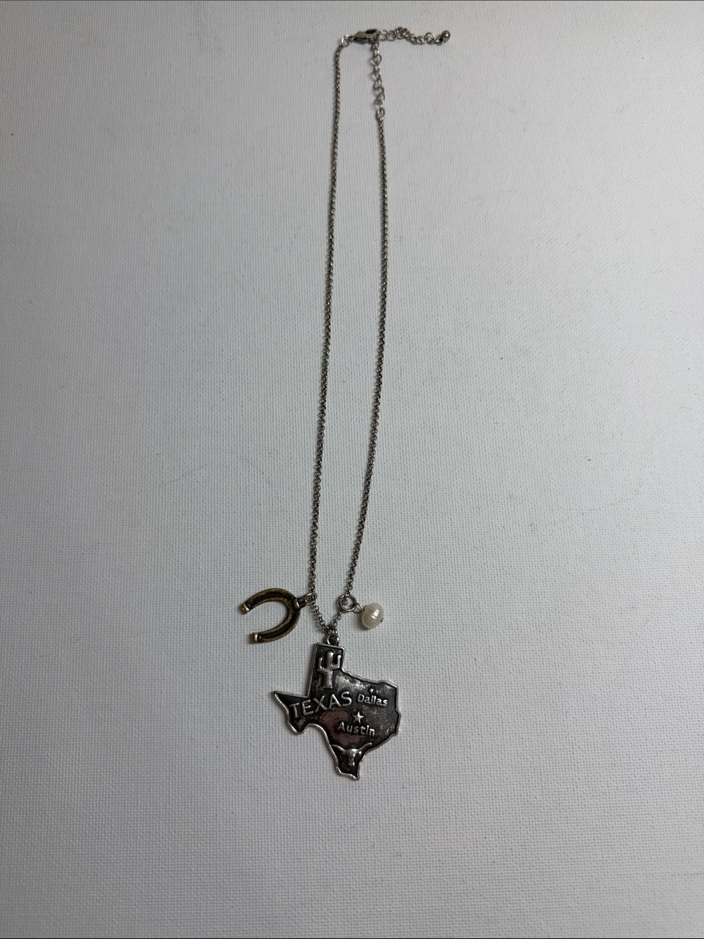 Texas State Charm Necklace with Horseshoe & Pearl